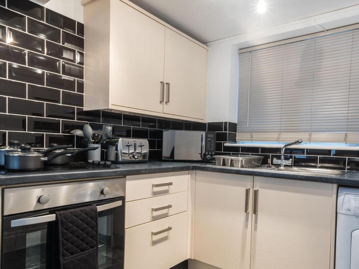 אקסטר Southernhay Basement Apartment מראה חיצוני תמונה